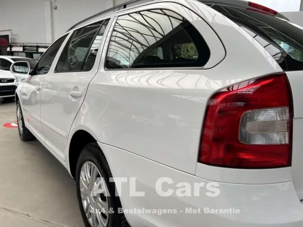 skoda-octavia-essence-48-000-km-4x4-lisez-ok-1-big-7