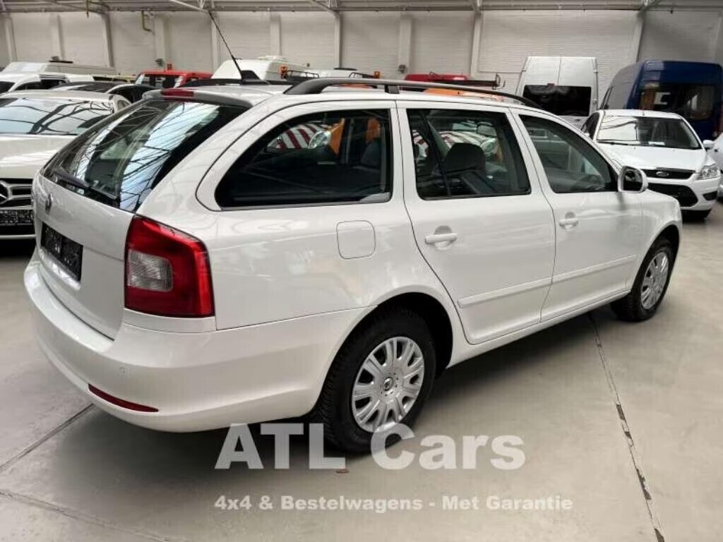 skoda-octavia-essence-48-000-km-4x4-lisez-ok-1-big-4