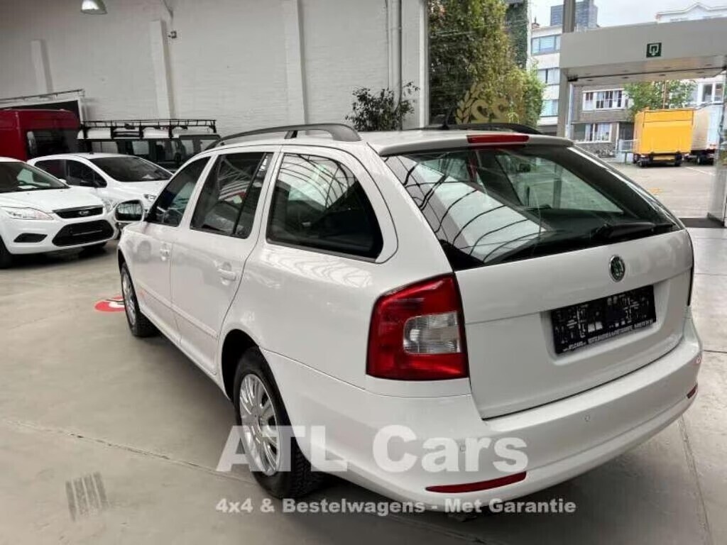 skoda-octavia-essence-48-000-km-4x4-lisez-ok-1-big-5