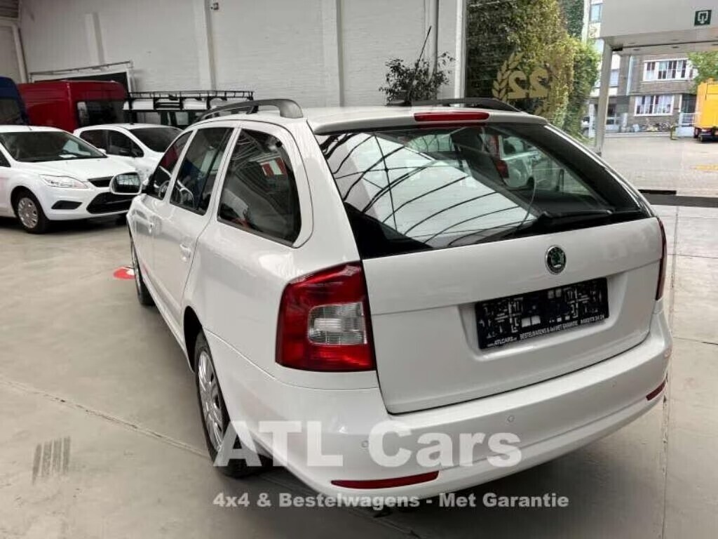 skoda-octavia-essence-48-000-km-4x4-lisez-ok-1-big-6