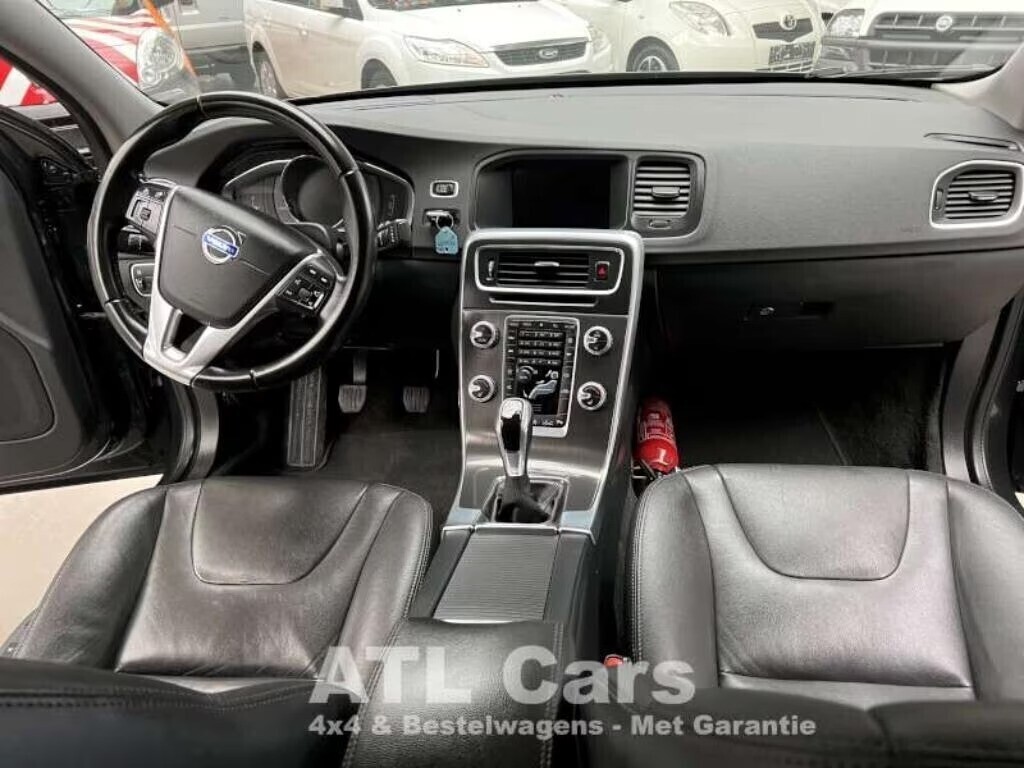 volvo-s60-20d-euro-6-systeme-multimedia-la-navigati-big-8