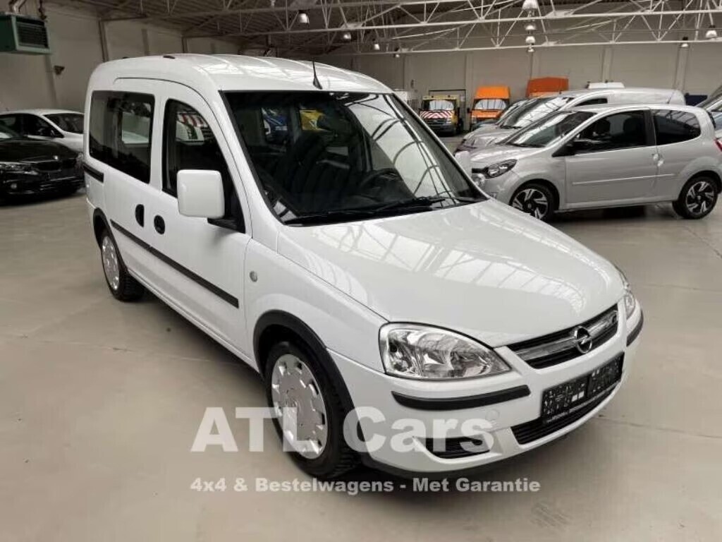 opel-combo-big-0