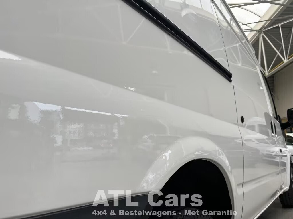 ford-transit-fret-leger-1er-propre-climatisation-dans-big-1