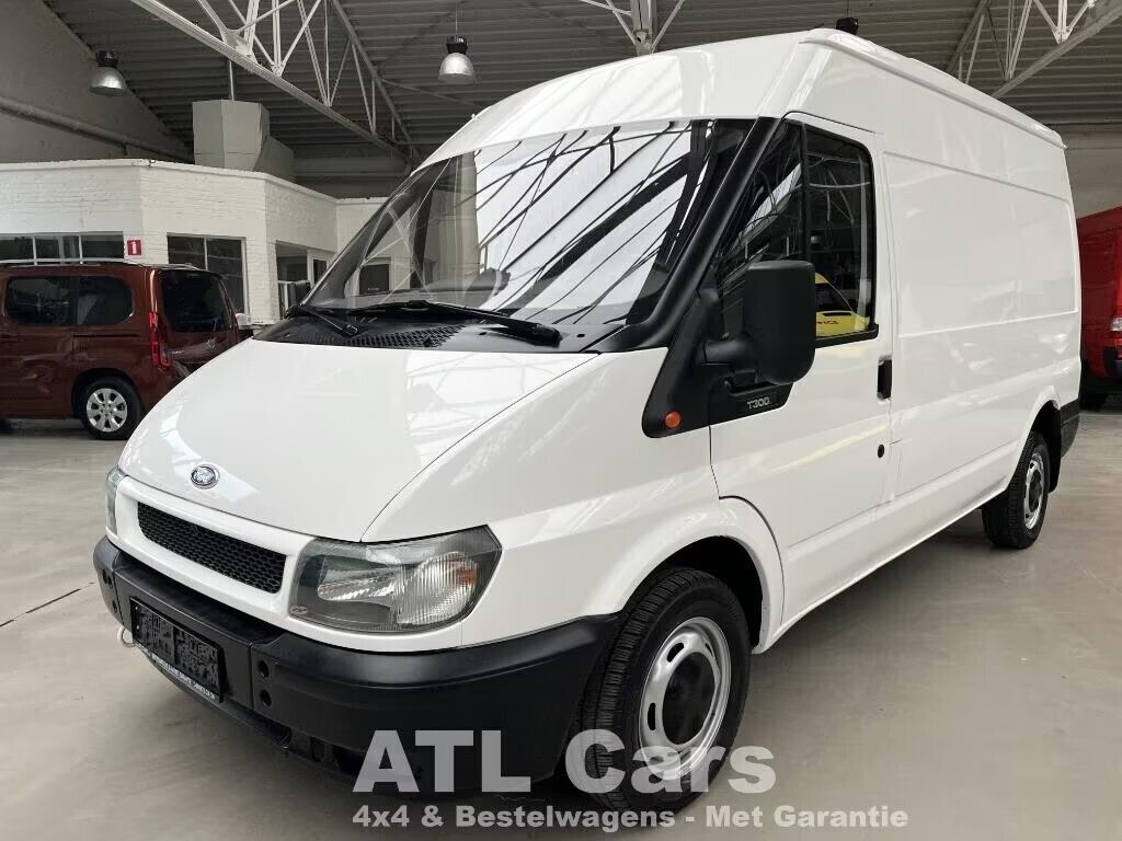 ford-transit-fret-leger-1er-propre-climatisation-dans-big-6