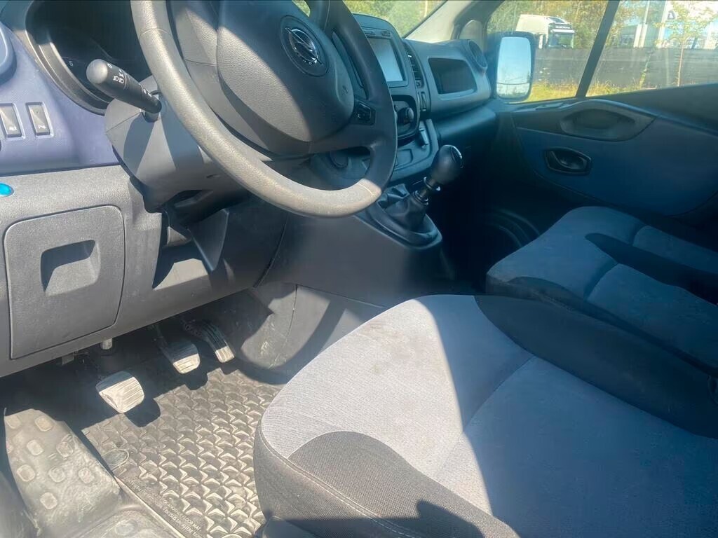 2019-euro6b-gps-airco-230000km-big-6