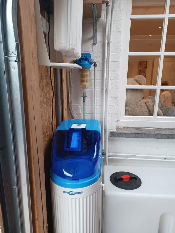 pro-plus-20l-waterontharder-installatie-100kg-zout-big-3