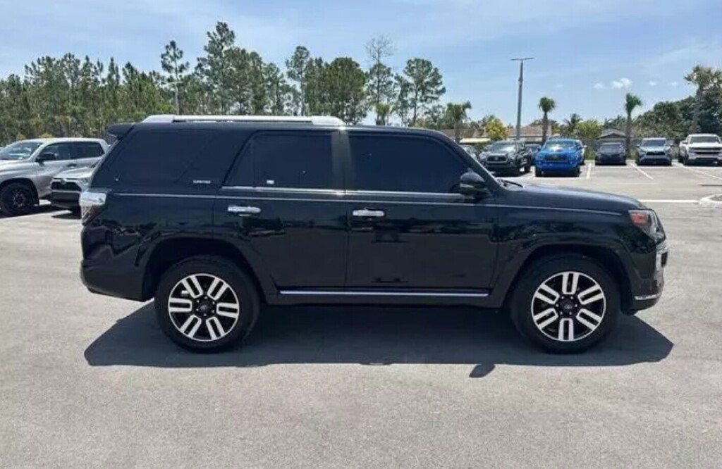 2022-toyota-4runner-limited-4wd-big-3