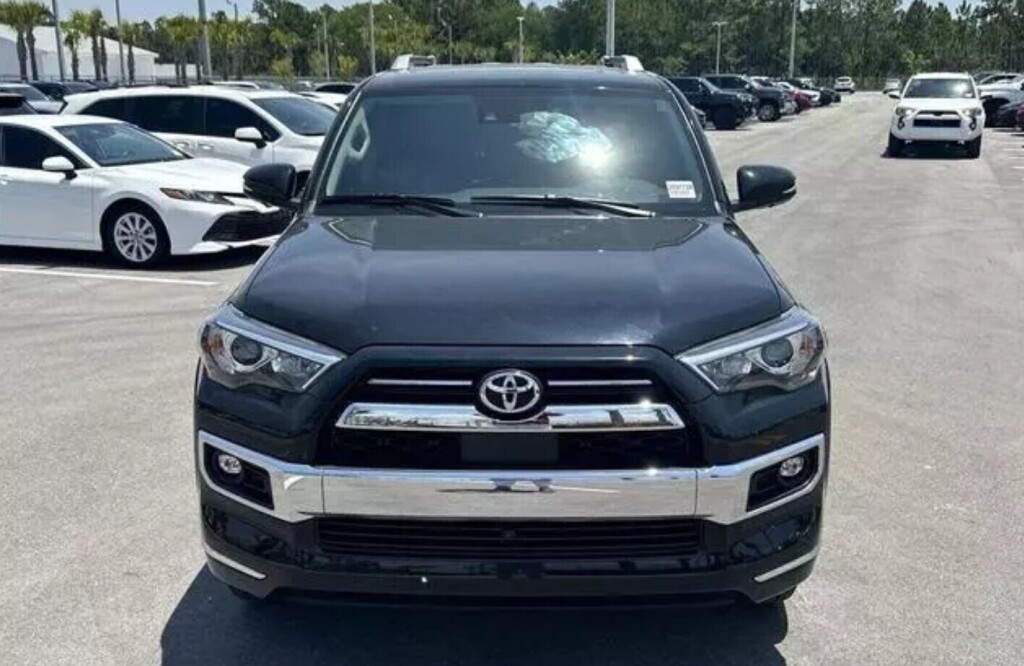 2022-toyota-4runner-limited-4wd-big-1