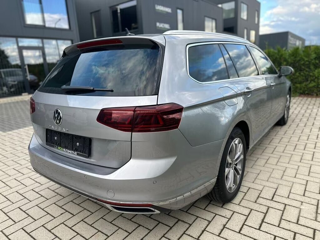 volkswagen-passat-variant-20tdi-81000km-2021-nieuwsta-big-3