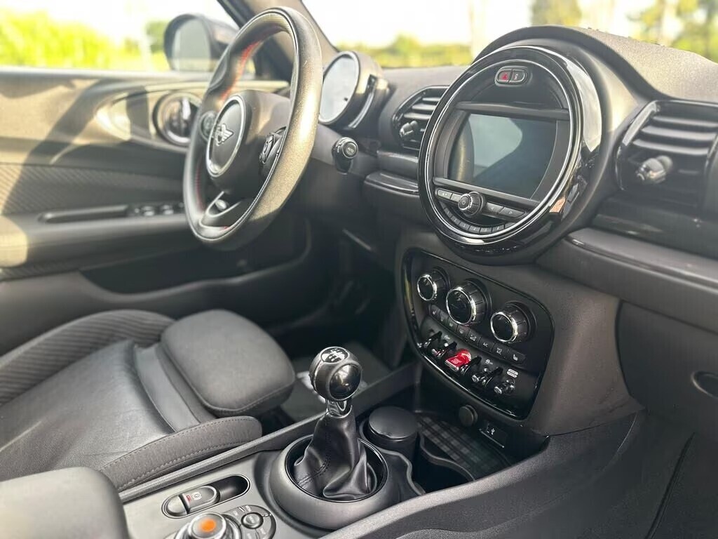 mini-cooper-clubman-15i-77000km-2019-big-2