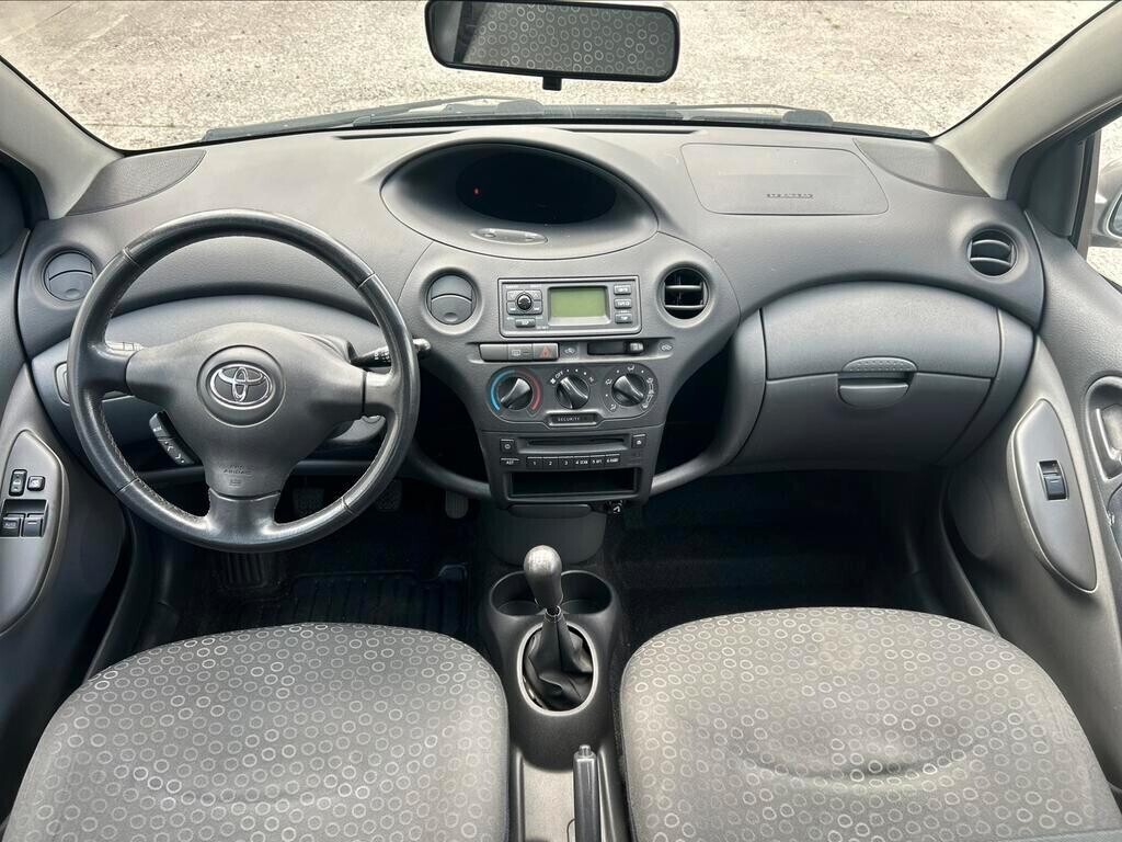 toyota-yaris-13i-prete-a-immatriculee-big-6