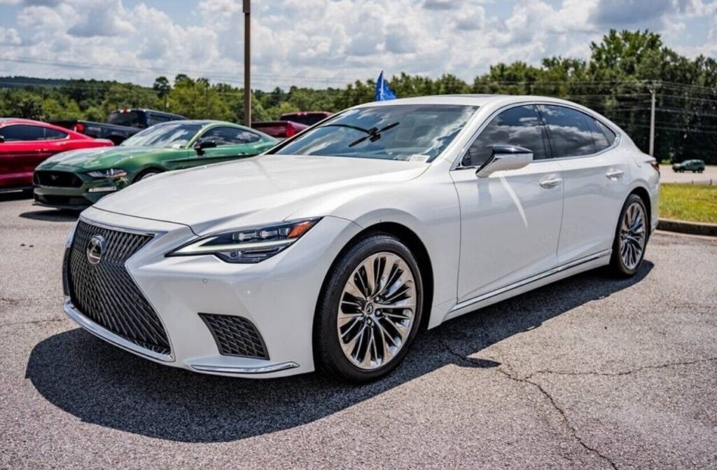 2021-lexus-ls500-35v6-biturbo-big-1