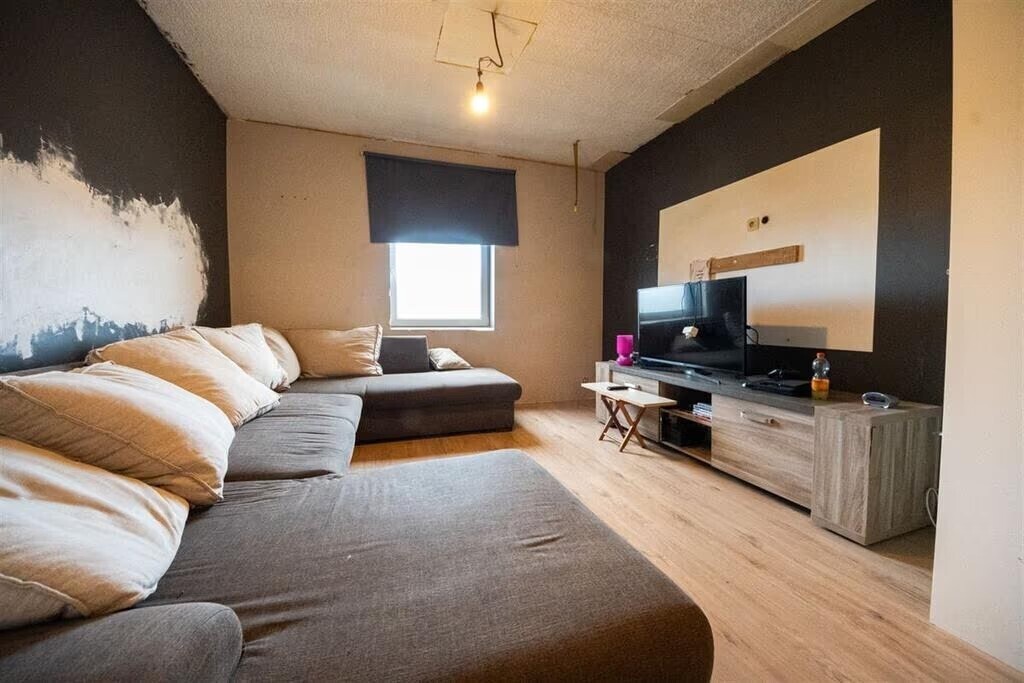 maison-a-vendre-a-sluse-2-chambres-big-9