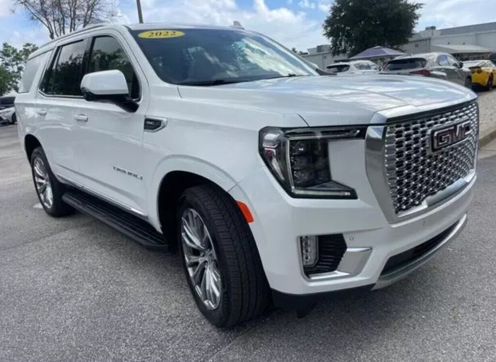 2022-gmc-yukon-denali-4wd-like-new-big-6