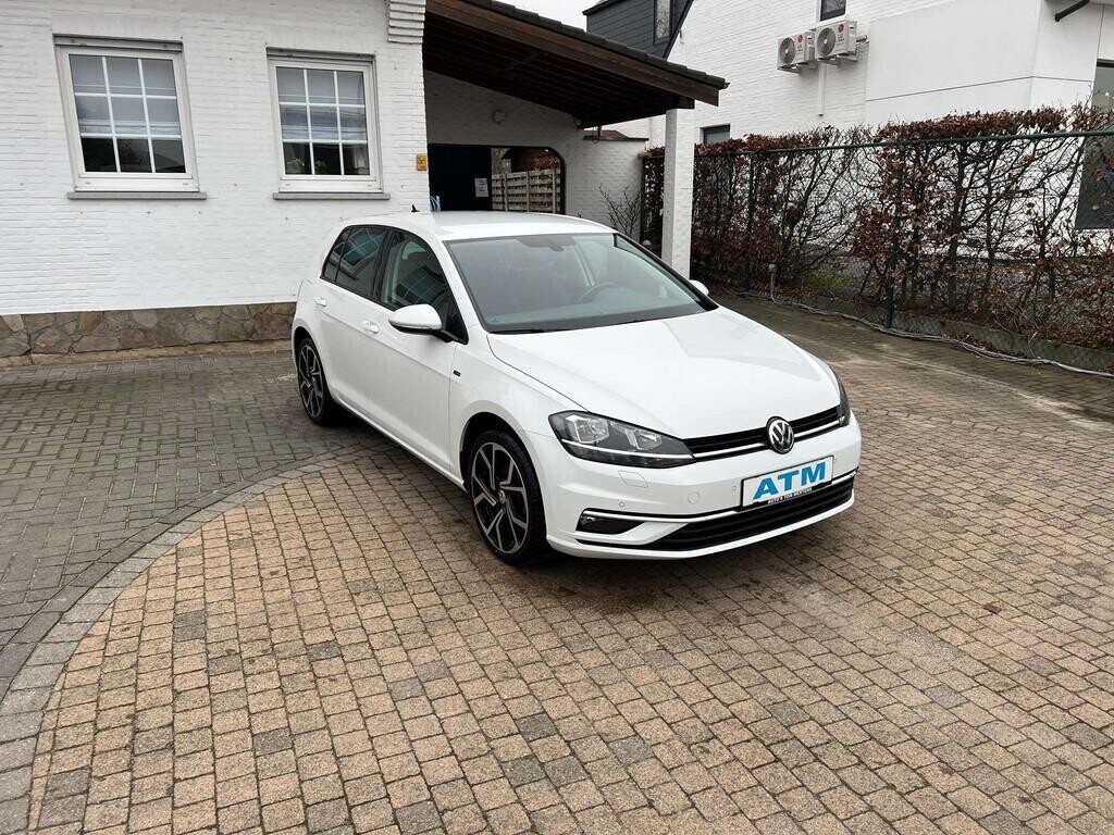 volkswagen-golf-15-tsi-act-join-opf-navipdc-va-trekhaak-big-0