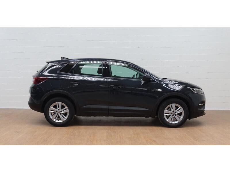 opel-grandland-x-16d-edition-gps-big-2