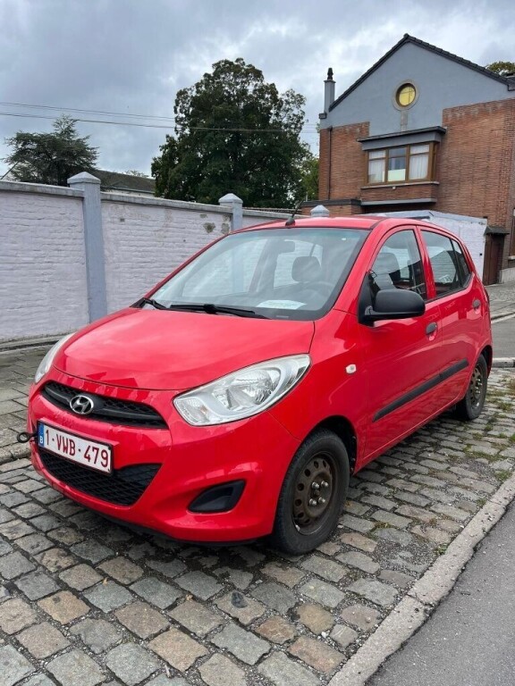 lire-lannonce-hyundai-i10-2013-no-start-big-0