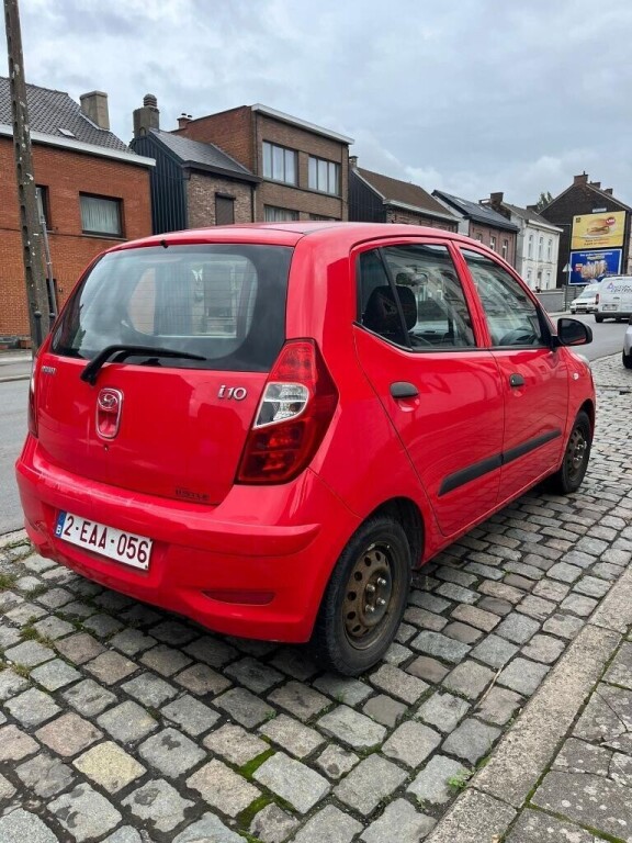 lire-lannonce-hyundai-i10-2013-no-start-big-2