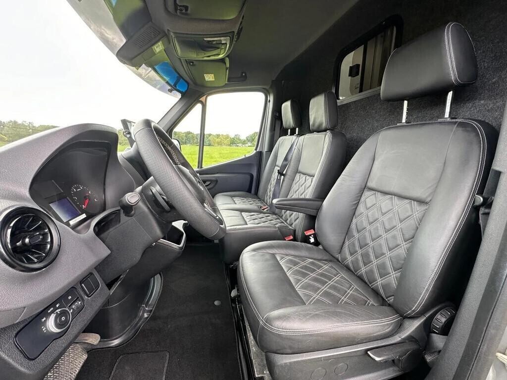 mercedes-benz-sprinter-314-amg-2-paards-paardenvrachtwagen-b-big-4