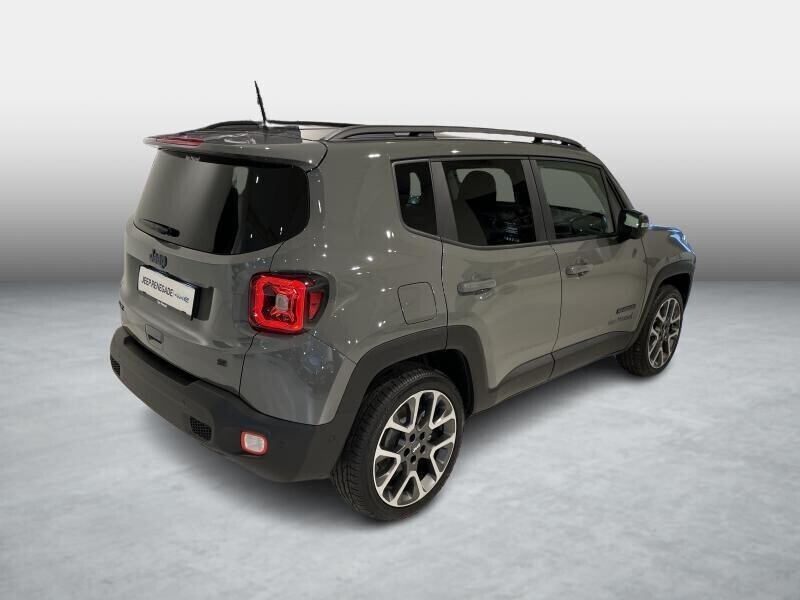 jeep-renegade-s-4xe-240-plug-in-hybrid-big-3