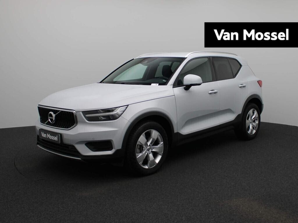 volvo-xc40-20-d3-awd-momentum-big-0