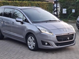 Peugeot 5008 Allure Automatic 1.6HDI 88Kw Euro 6b 7 Places