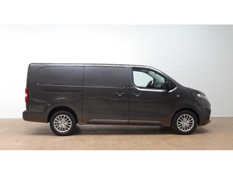 opel-vivaro-20d-edition-large-gps-camera-big-3