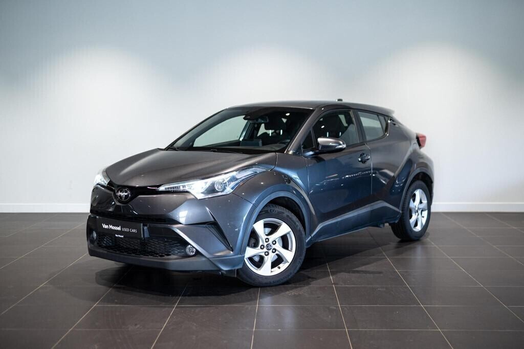 toyota-c-hr-12-turbo-2wd-big-1