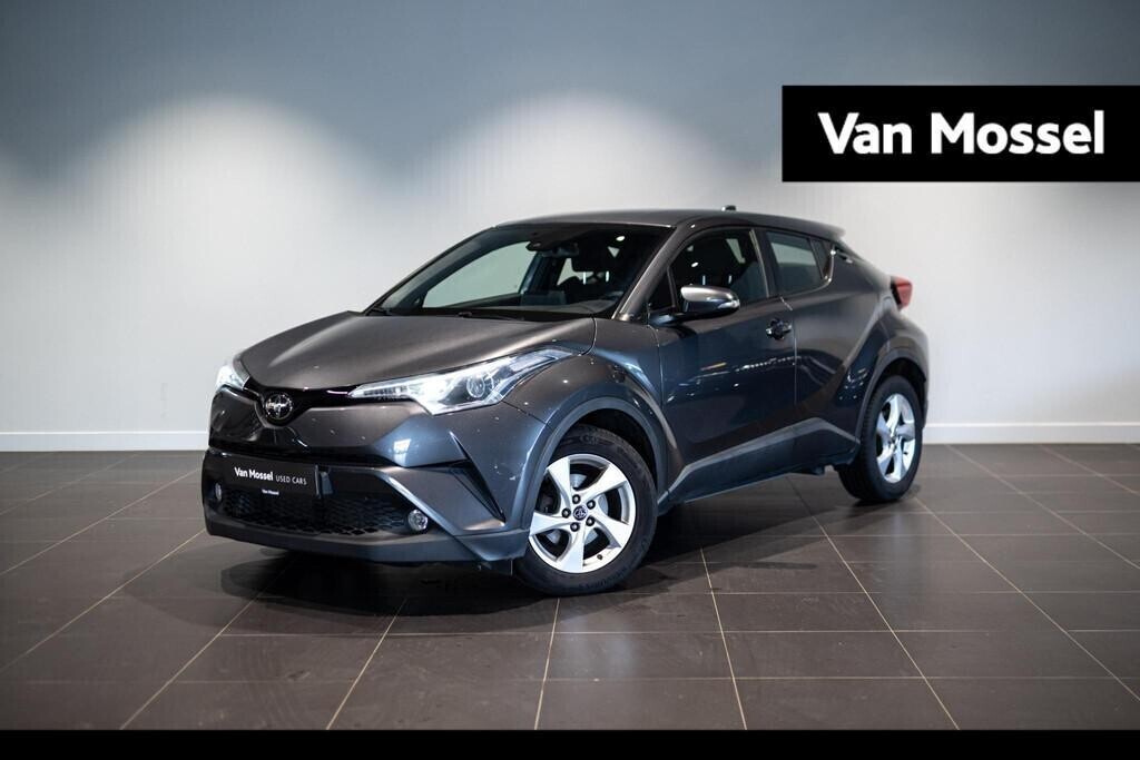 toyota-c-hr-12-turbo-2wd-big-0