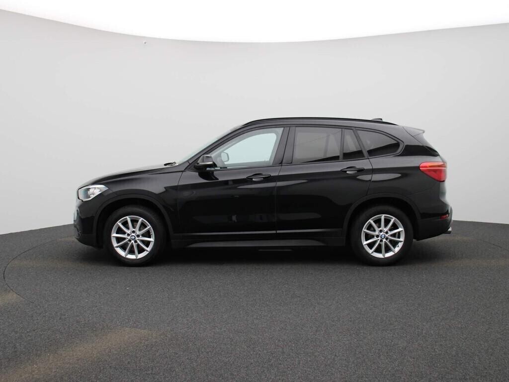 bmw-x1-sdrive18i-executive-big-5