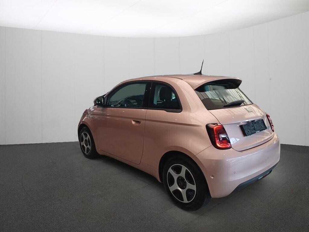 fiat-500e-42-kwh-240km-actieradius-premie-eur3000-big-1