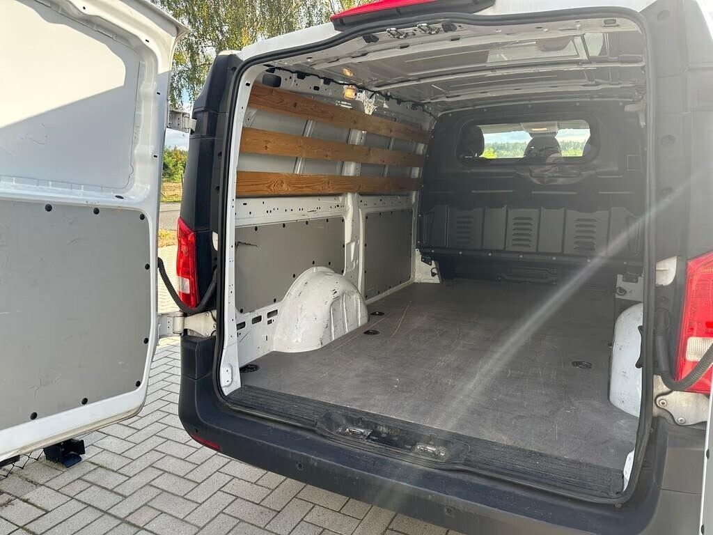 mercedes-benz-vito-114cdi-470000km-2017-big-7