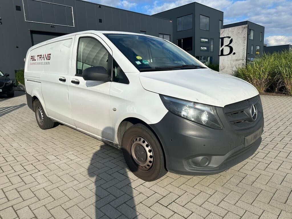 mercedes-benz-vito-114cdi-470000km-2017-big-0