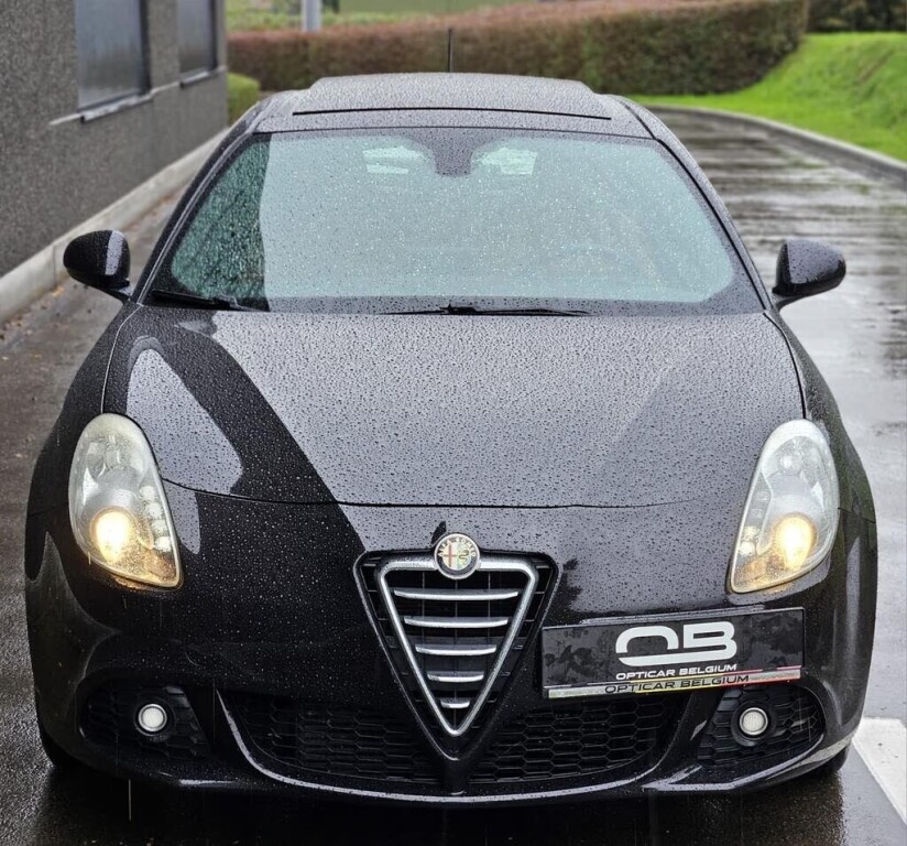 alfa-romeo-giulietta-20-jtd-full-option-garantie-big-0