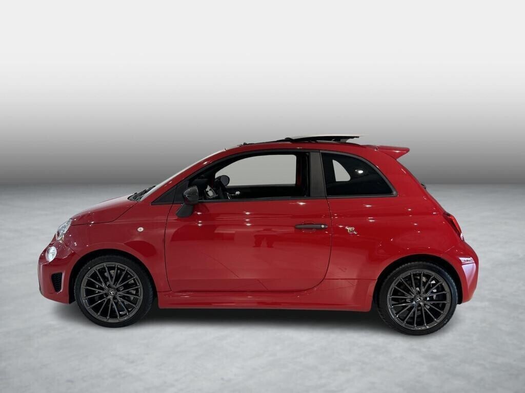 abarth-695-my22-695-big-1