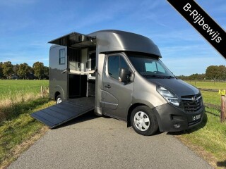 Opel Movano AKX 2-paards paardenvrachtwagen B-rijbewijs