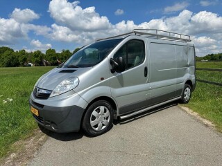 Opel Vivaro 2.0 CDTI L2H1 '13 MARGE lichte zijschade! NIEUWE