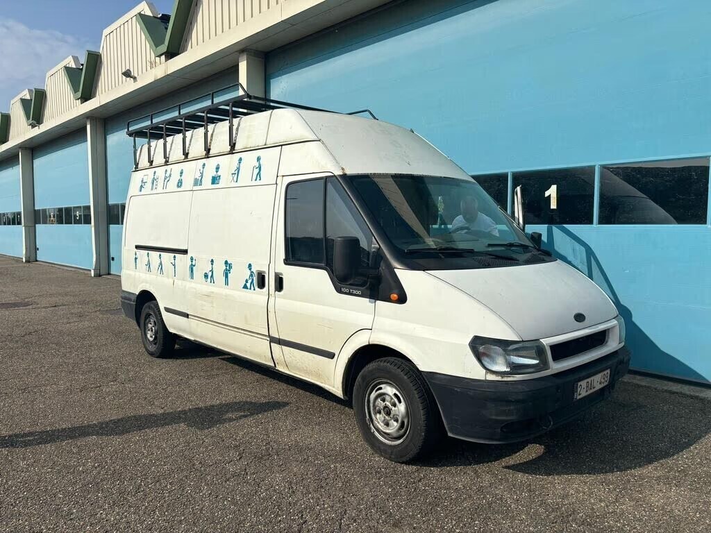 ford-transit-2l-148000km-big-0