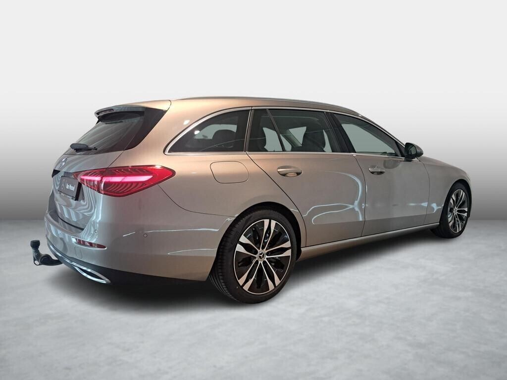 mercedes-benz-c-klasse-180-luxury-line-big-3