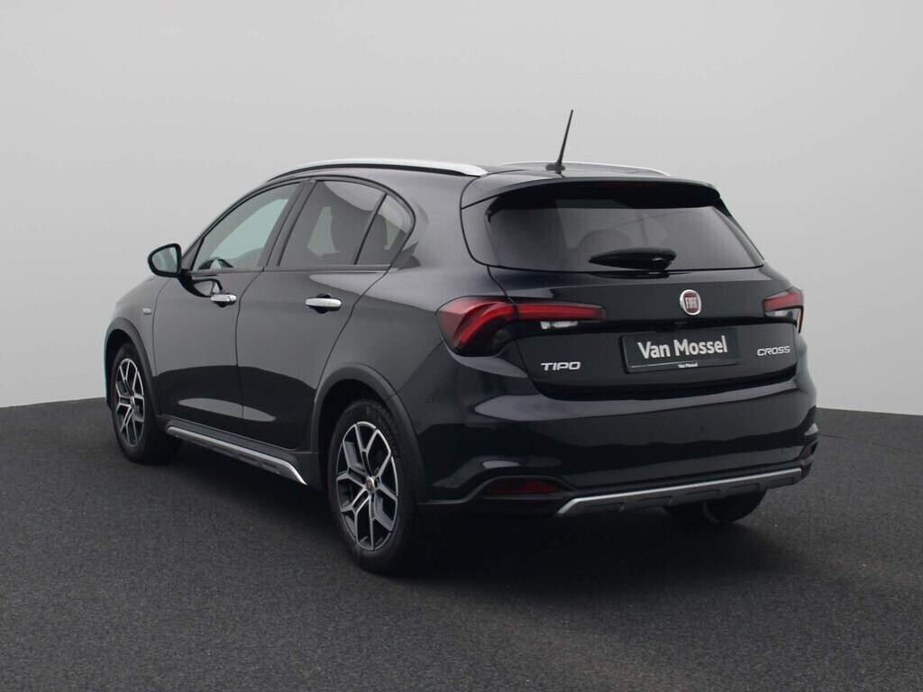 fiat-tipo-hatchback-cross-10-firefly-big-1