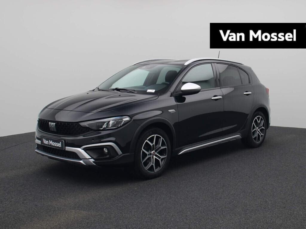 fiat-tipo-hatchback-cross-10-firefly-big-0