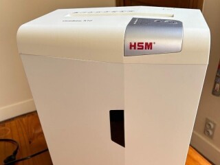 Document shredder - HSM Shredstar X10