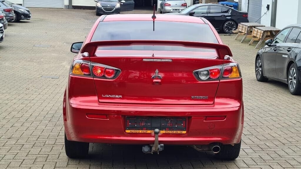 mitsubishi-lancer-18d-85kw-euro-5b-spolier-annee-2014-127-big-1