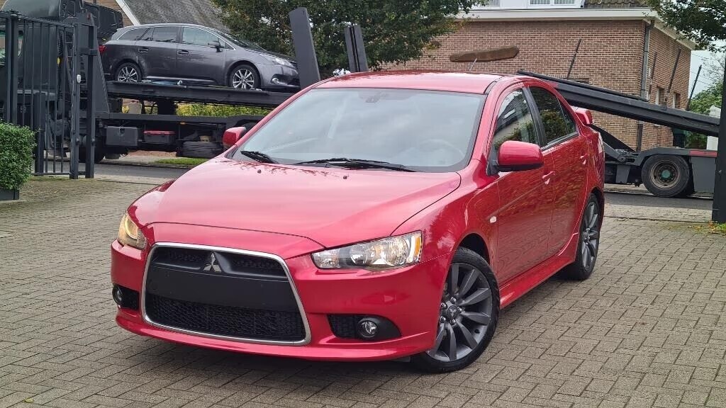 mitsubishi-lancer-18d-85kw-euro-5b-spolier-annee-2014-127-big-0