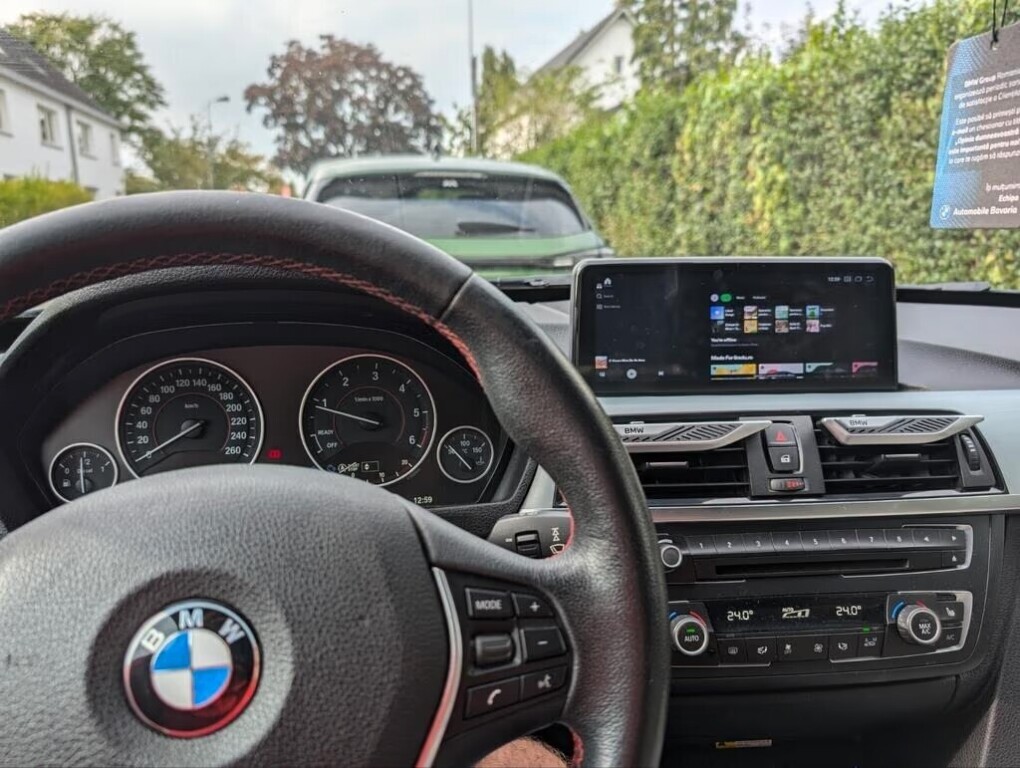 tablette-decran-pour-bmw-serie-f-big-0