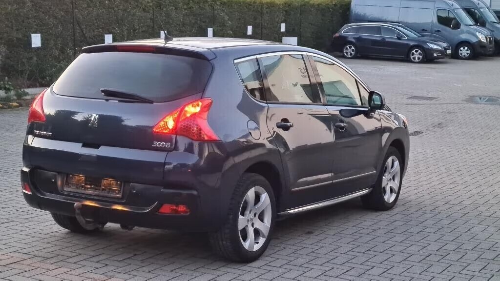 peugeot-3008-16hdi-82kw-euro-5-annee-2013-224000km-big-1