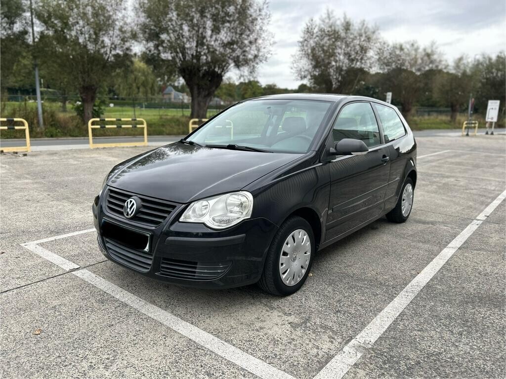 volkswagen-polo-12i-66000km-big-3