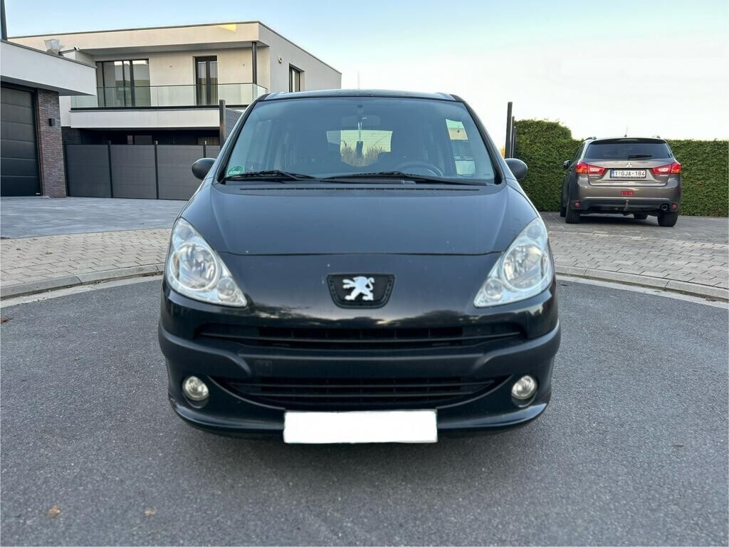 peugeot-1007-133000km-big-8