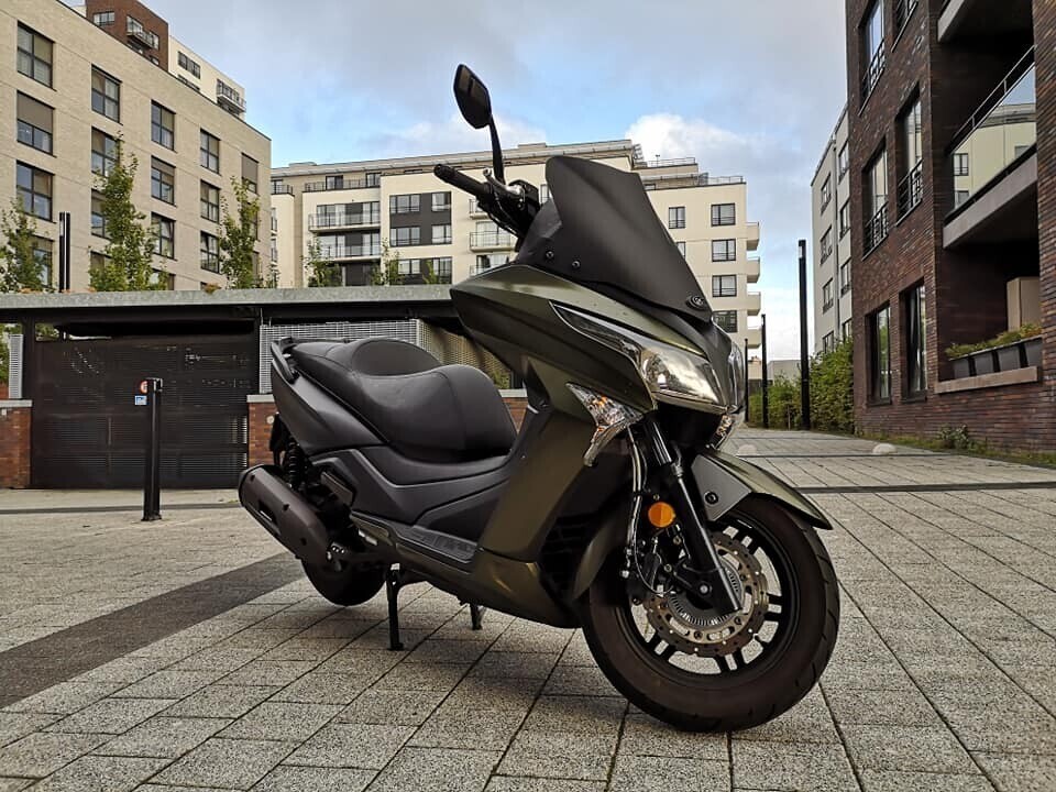 kymco-xtown-125-edition-speciale-reserve-big-5