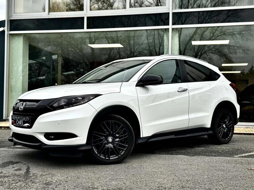 honda-hr-v-black-edition-cam-line-assist-pano-leathe-big-1